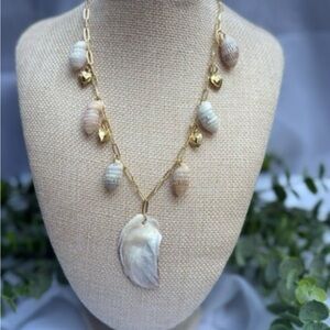 Gold and Cream Shell Pendant Necklace